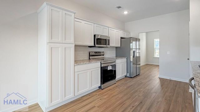 91 Baylor Bend, Hinesville, GA 31313