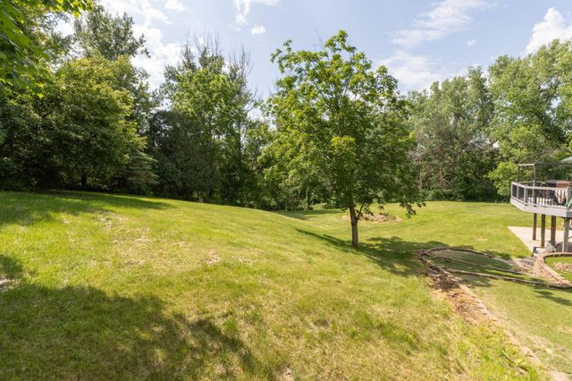 175 6th Lane NE, Oronoco, MN 55960