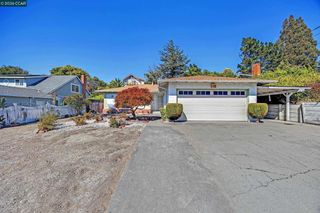 972 Tara Hills Dr, Pinole, CA 94564