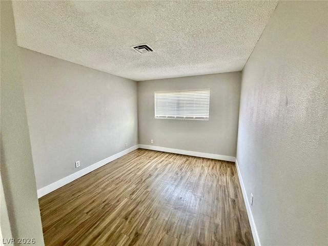 5187 Greene Lane C, Las Vegas, NV 89119