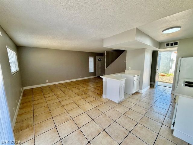 5187 Greene Lane C, Las Vegas, NV 89119