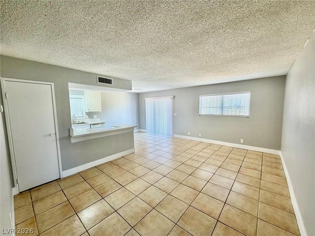 5187 Greene Lane C, Las Vegas, NV 89119