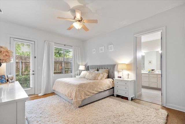 2206 W 11th ST, Austin, TX 78703