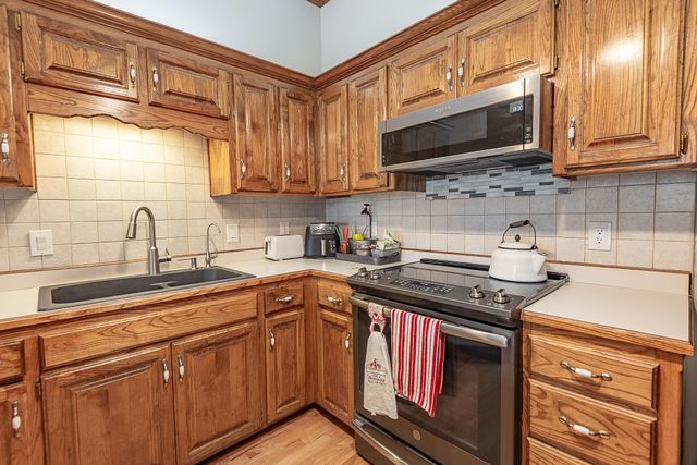 311 Northview Road, Nixa, MO 65714