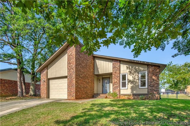 6941 Melbourne Drive, Fayetteville, NC 28314