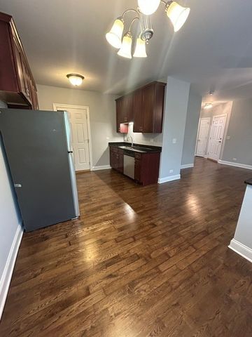 2906 N Kolmar Avenue 2, Chicago, IL 60641