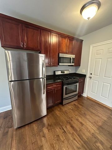 2906 N Kolmar Avenue 2, Chicago, IL 60641