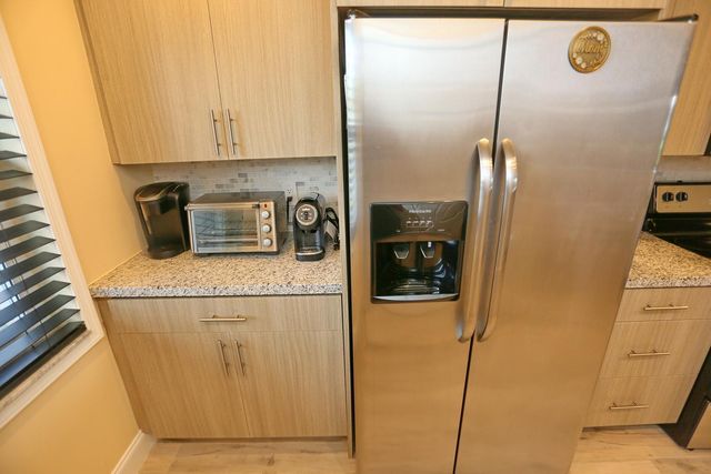 6550 S Oriole Boulevard 2050, Delray Beach, FL 33446
