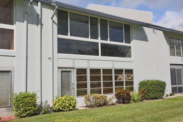 6550 S Oriole Boulevard 2050, Delray Beach, FL 33446