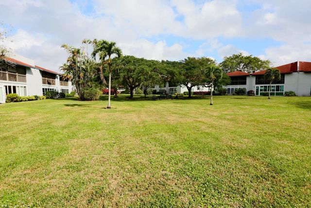 6550 S Oriole Boulevard 2050, Delray Beach, FL 33446