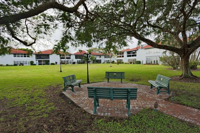 6550 S Oriole Boulevard 2050, Delray Beach, FL 33446