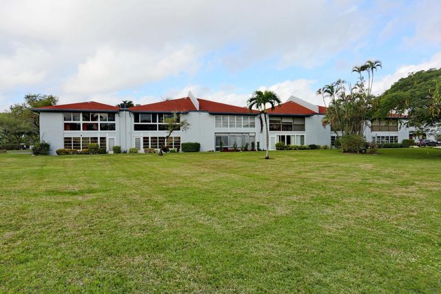 6550 S Oriole Boulevard 2050, Delray Beach, FL 33446