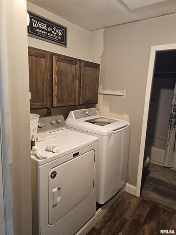 1612 KOCH Street, Pekin, IL 61554