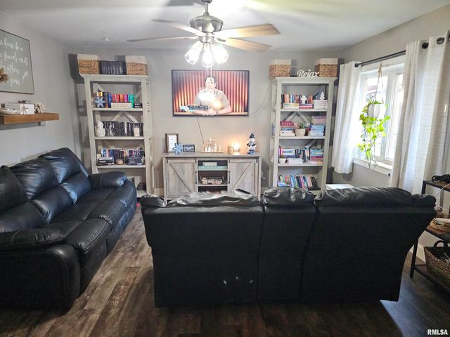 1612 KOCH Street, Pekin, IL 61554