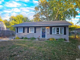 1612 KOCH Street, Pekin, IL 61554