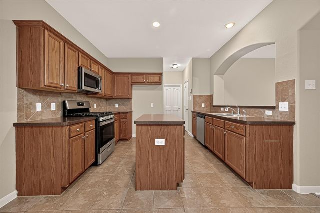 4903 Summer Ridge Drive, Conroe, TX 77303