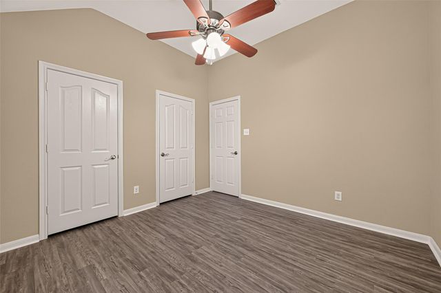 4903 Summer Ridge Drive, Conroe, TX 77303