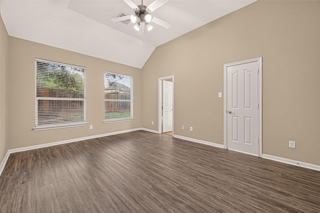 4903 Summer Ridge Drive, Conroe, TX 77303