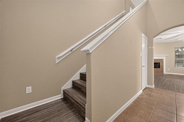 4903 Summer Ridge Drive, Conroe, TX 77303