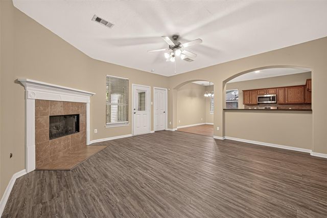 4903 Summer Ridge Drive, Conroe, TX 77303