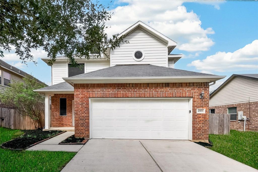 4903 Summer Ridge Drive, Conroe, TX 77303