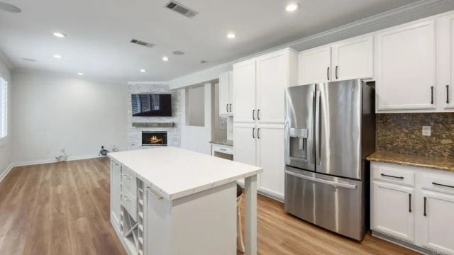 3033 Rancho La Presa, Carlsbad, CA 92009
