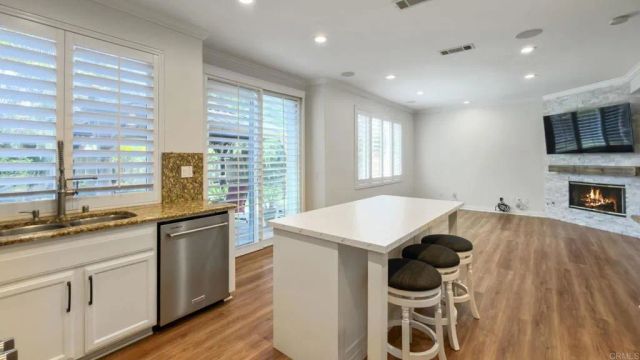 3033 Rancho La Presa, Carlsbad, CA 92009
