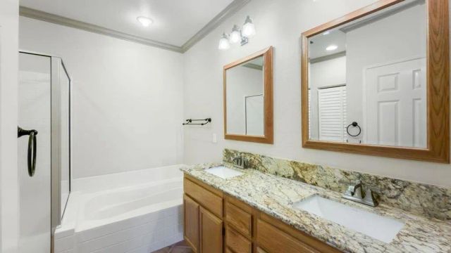 3033 Rancho La Presa, Carlsbad, CA 92009