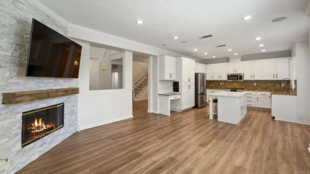 3033 Rancho La Presa, Carlsbad, CA 92009