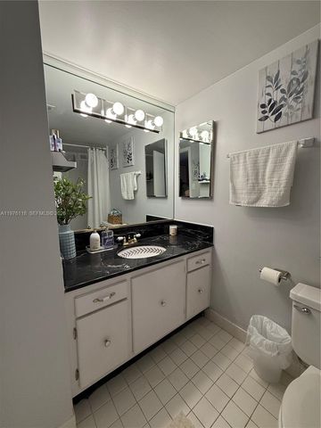 18011 Biscayne Boulevard 805, Aventura, FL 33160