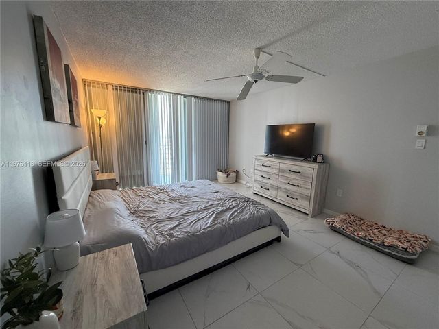 18011 Biscayne Boulevard 805, Aventura, FL 33160