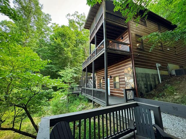 90 Picklesimer Mountain Trail, Morganton, GA 30560