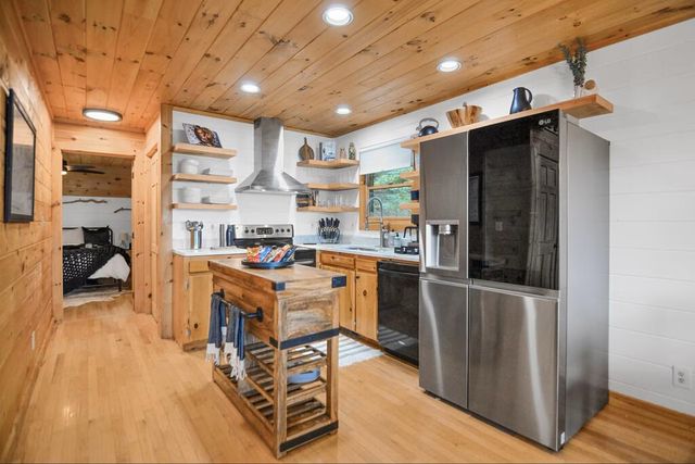 90 Picklesimer Mountain Trail, Morganton, GA 30560