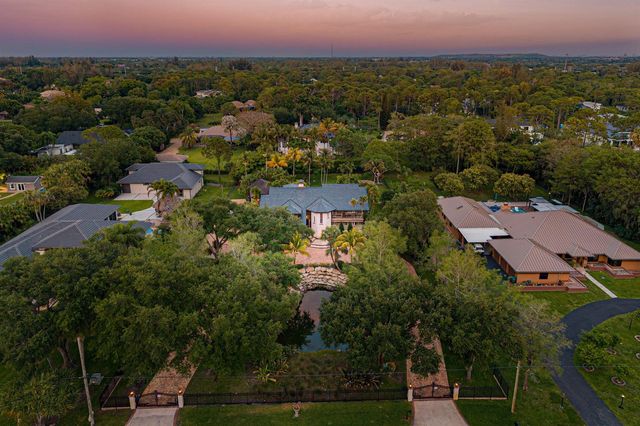 6002 NW 74th Terrace, Parkland, FL 33067