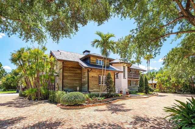 6002 NW 74th Terrace, Parkland, FL 33067