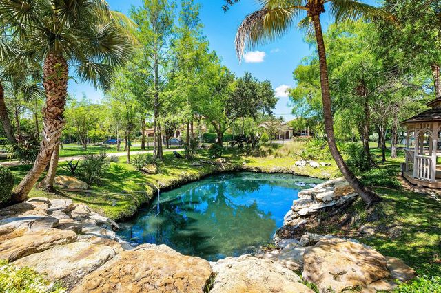6002 NW 74th Terrace, Parkland, FL 33067
