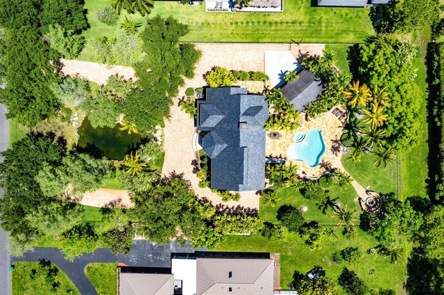 6002 NW 74th Terrace, Parkland, FL 33067