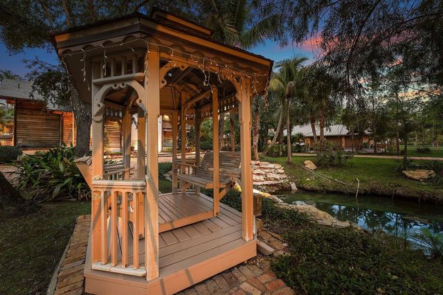 6002 NW 74th Terrace, Parkland, FL 33067