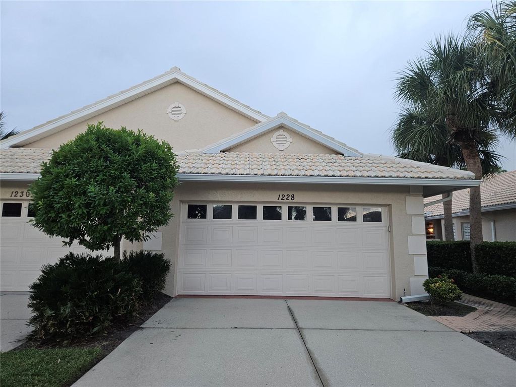 1228 BERKSHIRE CIRCLE, Venice, FL 34292