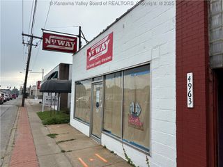 4933 MacCorkle Avenue, South Charleston, WV 25303