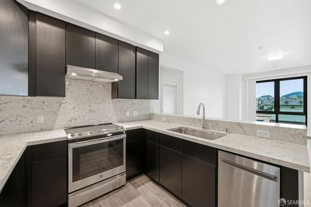 3535 Wawona Street 415, San Francisco, CA 94116