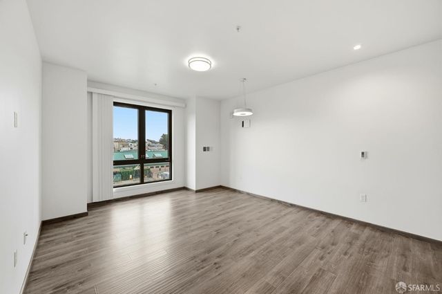 3535 Wawona Street 415, San Francisco, CA 94116