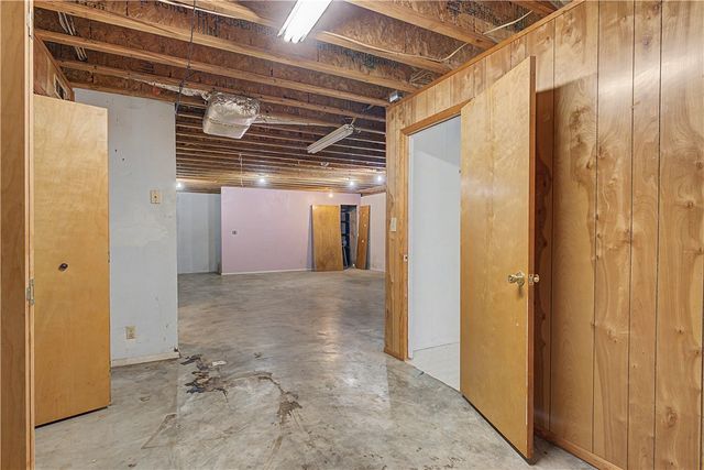 2533 County Road 102, Eureka Springs, AR 72632