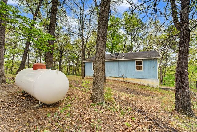 2533 County Road 102, Eureka Springs, AR 72632