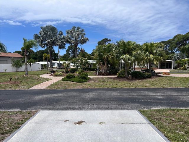 103 S FIJI CIRCLE, Englewood, FL 34223