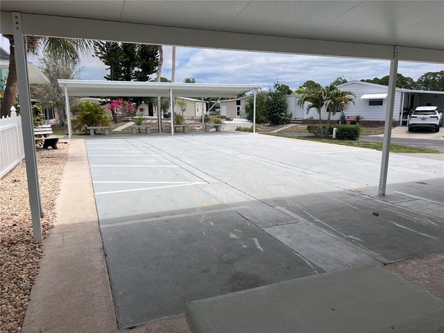 103 S FIJI CIRCLE, Englewood, FL 34223