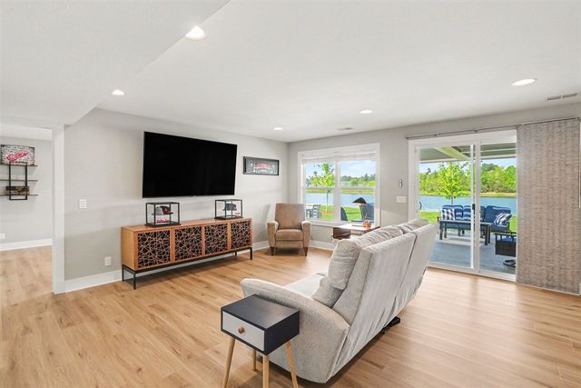 9351 Shoreway Drive, West Olive, MI 49460