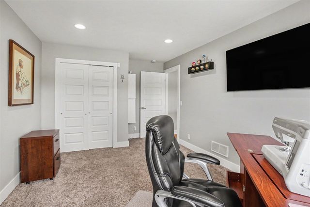 9351 Shoreway Drive, West Olive, MI 49460