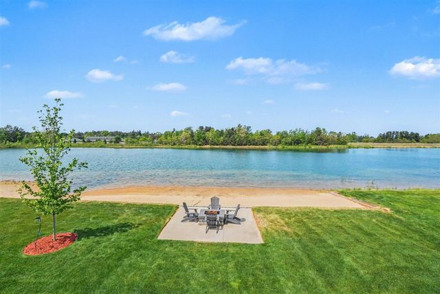 9351 Shoreway Drive, West Olive, MI 49460