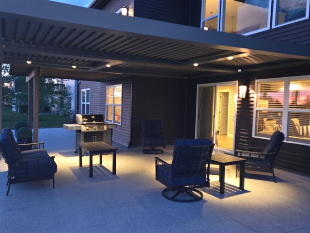 9351 Shoreway Drive, West Olive, MI 49460